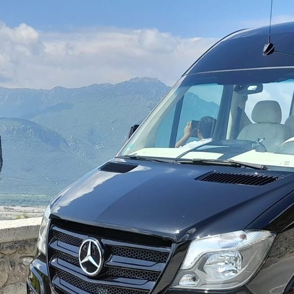 Mercedes Minibus Athens tours